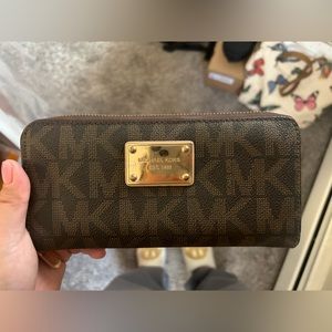 Michael Kors wallet